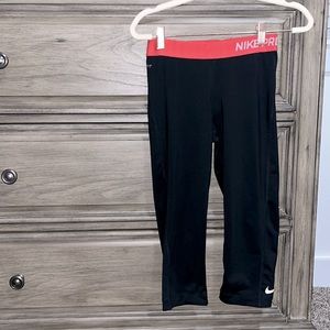 Nike Pro Dri-Fit Leggings Capri